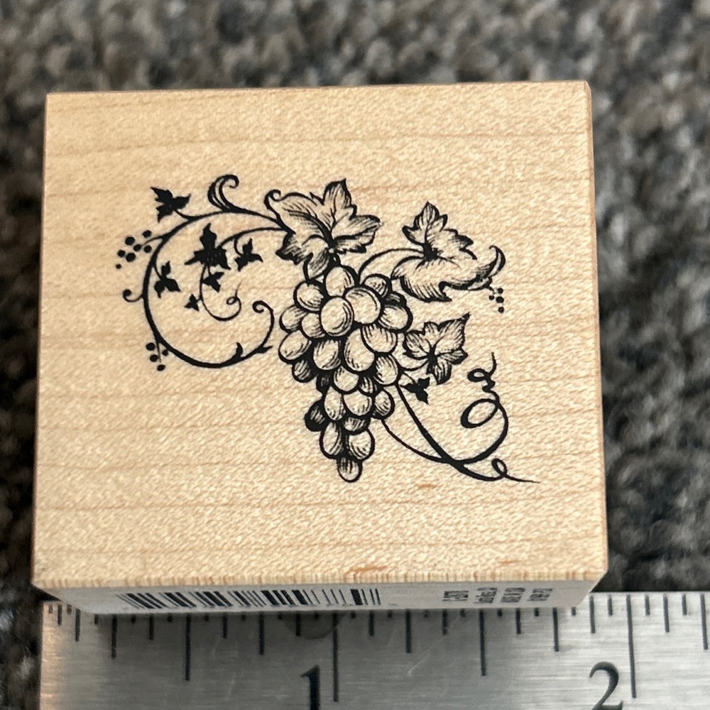 PSX Grapes vines Wood Mounted Rubber STAMP  1999 New
